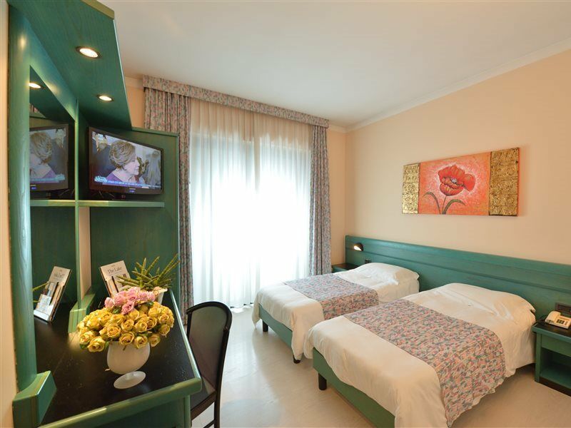 Hotel Eden Valeggio sul Mincio Exterior photo